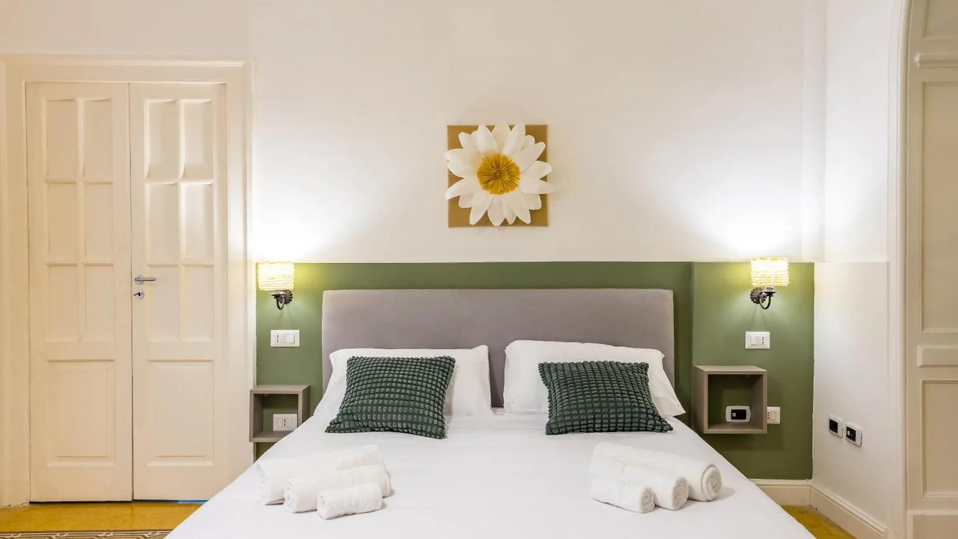 Kea Home, Entire House In The Heart Of Naples