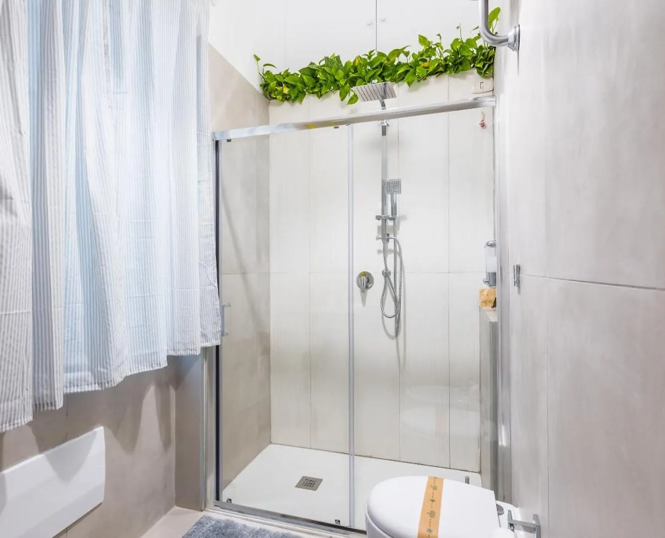 Kea Home, Entire House In The Heart Of Naples Apartment